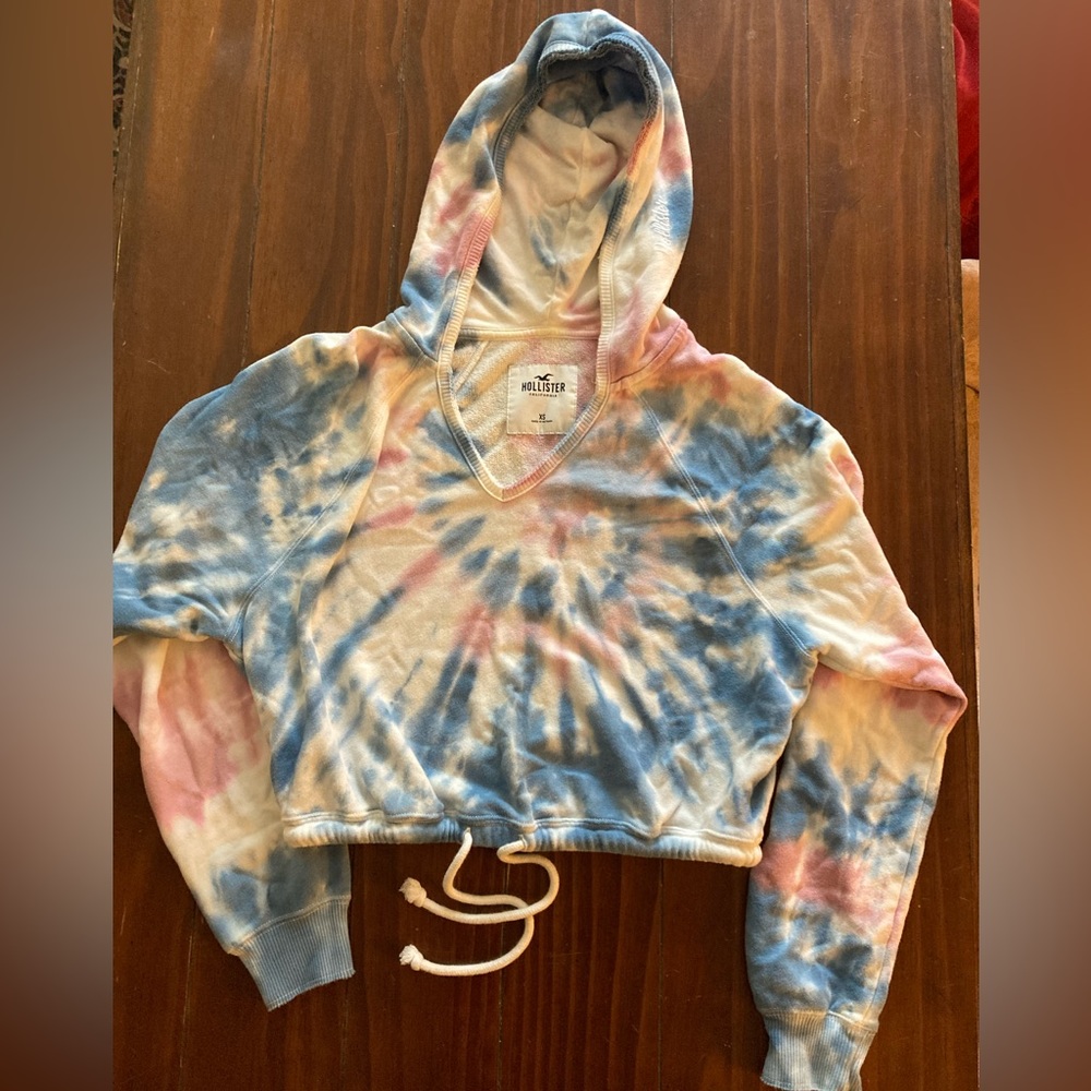 Hollister Cropped Hoodie-Size XS